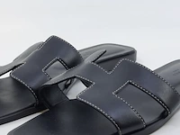 Paar slippers, maat 39 1/2 hermès, 021056z 2209 - afbeelding 5 van  10