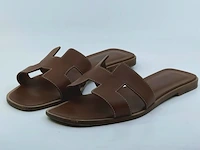 Paar slippers, maat 39 1/2 hermès, hc 021056z 21 03 - afbeelding 1 van  10