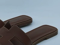 Paar slippers, maat 39 1/2 hermès, hc 021056z 21 03 - afbeelding 4 van  10