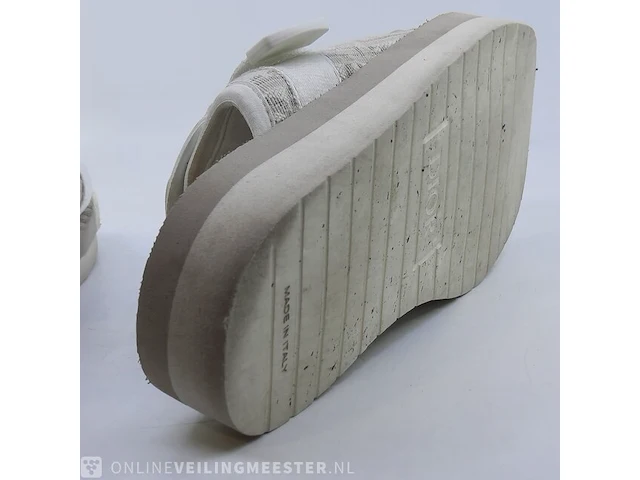 Paar slippers, maat 39 dior, 21c ls - afbeelding 3 van  11
