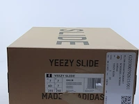 Paar slippers, maat 40 1/2 adidas, yeezy slide gz6138 - afbeelding 9 van  9