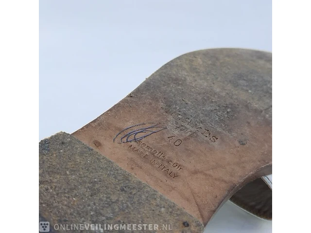 Paar slippers, maat 40 hermès - afbeelding 2 van  11