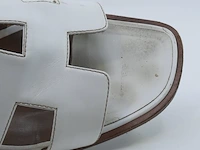 Paar slippers, maat 40 hermès - afbeelding 3 van  11