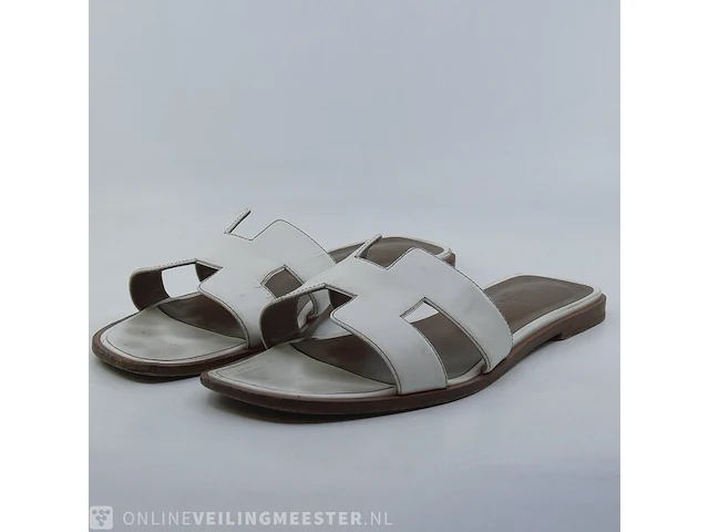 Paar slippers, maat 40 hermès - afbeelding 1 van  11