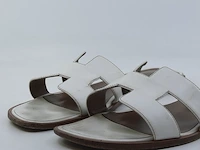 Paar slippers, maat 40 hermès - afbeelding 4 van  11