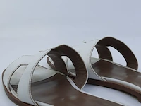 Paar slippers, maat 40 hermès - afbeelding 9 van  11