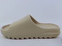Paar slippers, maat 44 1/2 adidas, yeezy slide fz5897 - afbeelding 4 van  9