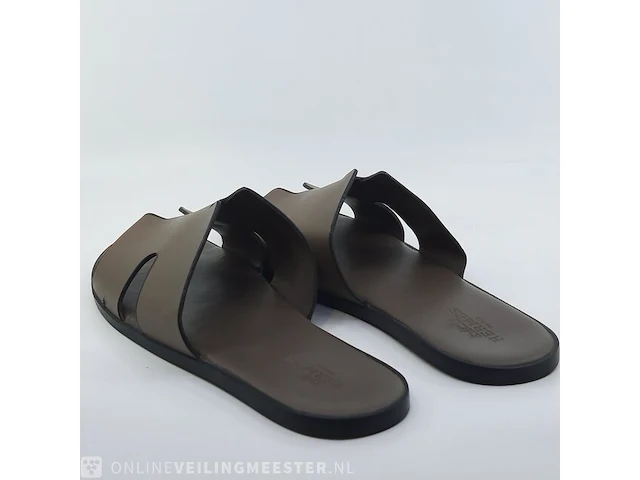 Paar slippers, maat 44 hermès, hh 4569 - afbeelding 6 van  9