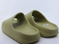 Paar slippers, maat 47 adidas, yeezy slide fz5904 - afbeelding 6 van  9