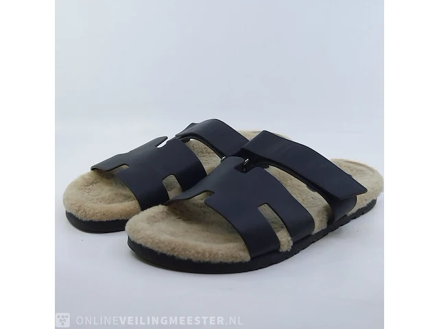 Paar slippers, maat hermès, rg212890zh4402105 - afbeelding 1 van  9