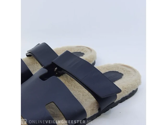 Paar slippers, maat hermès, rg212890zh4402105 - afbeelding 3 van  9