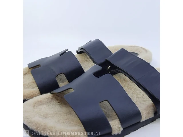 Paar slippers, maat hermès, rg212890zh4402105 - afbeelding 4 van  9