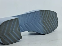Paar slippers met hak, gucci, blauw - afbeelding 8 van  8