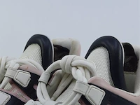 Paar sneakers, maat 36 1/2 louis vuitton, go 0169 - afbeelding 5 van  10