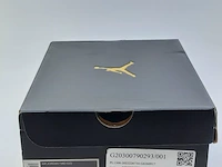Paar sneakers, maat 36 1/2 nike, air jordan 1 mid 554725-077 - afbeelding 8 van  8
