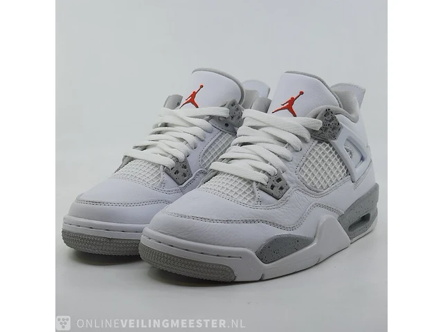 Paar sneakers, maat 36 1/2 nike, air jordan 4 retro gs - dj4699-100 - afbeelding 1 van  10