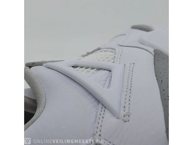Paar sneakers, maat 36 1/2 nike, air jordan 4 retro gs - dj4699-100 - afbeelding 9 van  10