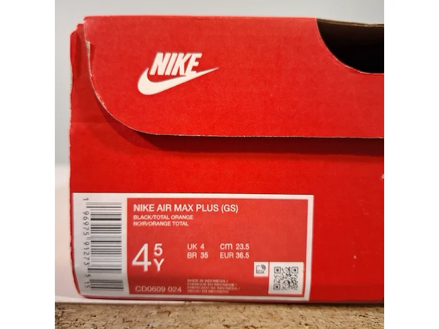 Paar sneakers, maat 36 1/2, nike, air max plus cd0609-024 - afbeelding 8 van  8
