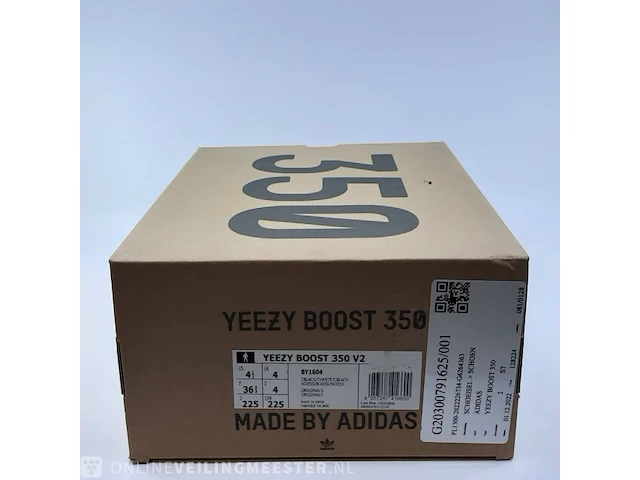 Paar sneakers, maat 36 2/3 adidas, yeezy boost 350 v2 by1604 - afbeelding 3 van  11