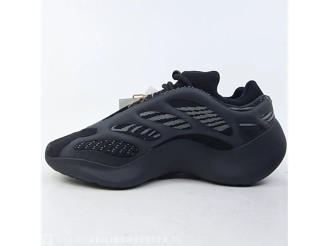 Paar sneakers, maat 36 adidas, yeezy 700 v3 gx6144 - afbeelding 5 van  9