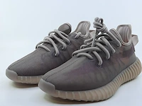 Paar sneakers, maat 36 adidas, yeezy boost 350 v2 gw2871 - afbeelding 1 van  8