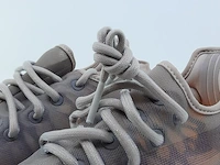 Paar sneakers, maat 36 adidas, yeezy boost 350 v2 gw2871 - afbeelding 4 van  8