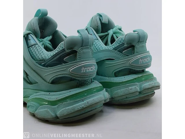Paar sneakers, maat 36 balenciaga, track sneaker - afbeelding 7 van  10
