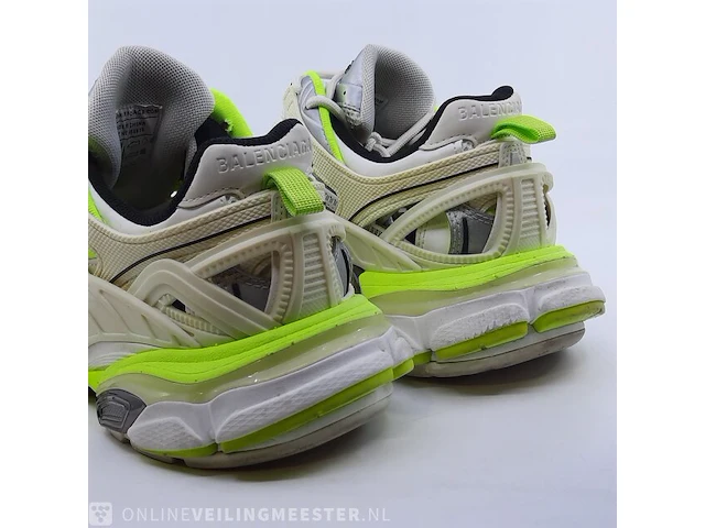 Paar sneakers, maat 36 balenciaga - afbeelding 6 van  9