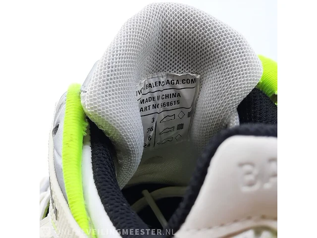 Paar sneakers, maat 36 balenciaga - afbeelding 7 van  9