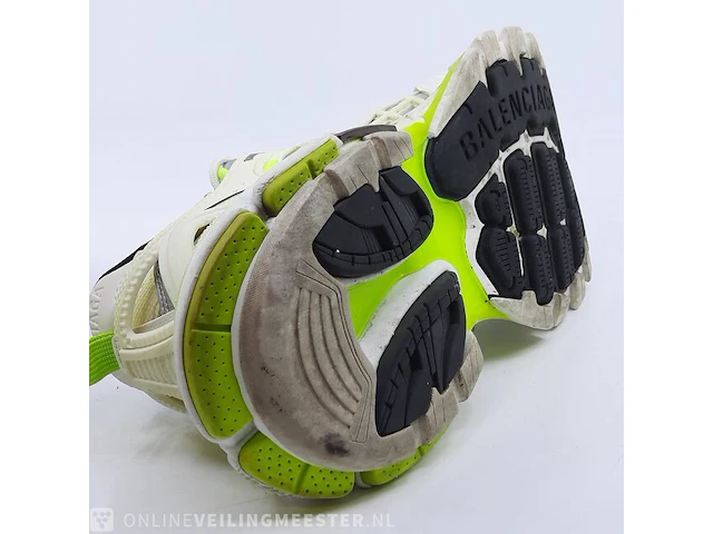 Paar sneakers, maat 36 balenciaga - afbeelding 9 van  9