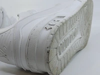Paar sneakers, maat 36 louis vuitton, nv 0293 - afbeelding 2 van  10