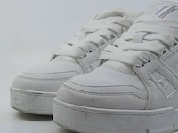 Paar sneakers, maat 36 louis vuitton, nv 0293 - afbeelding 3 van  10