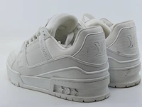 Paar sneakers, maat 36 louis vuitton, nv 0293 - afbeelding 7 van  10