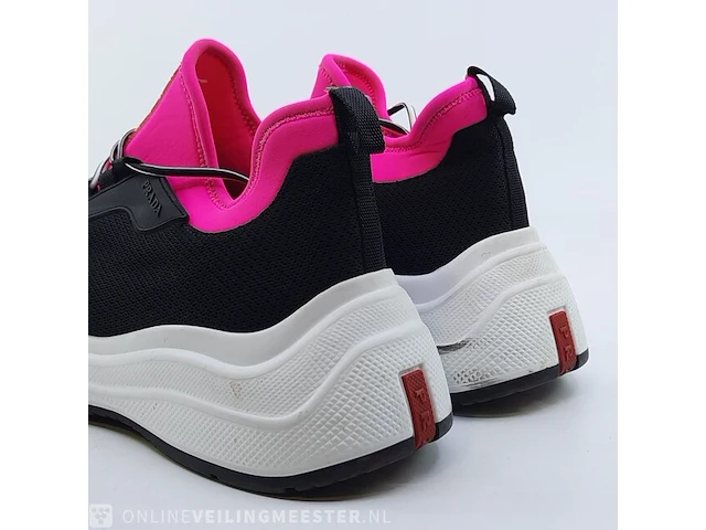 Paar sneakers, maat 36 prada, 6425 - afbeelding 9 van  12