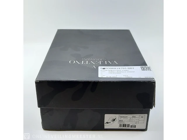 Paar sneakers, maat 36 valentino, lsr 291w2 - afbeelding 2 van  10