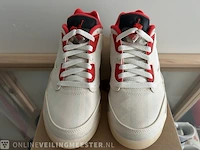 Paar sneakers maat 36.5 nike, jordan 5 retro low chinese new year (2021) - afbeelding 3 van  6