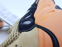 Paar sneakers, maat 37 1/3 adidas, yeezy boost 700 gw0297 - afbeelding 9 van  10