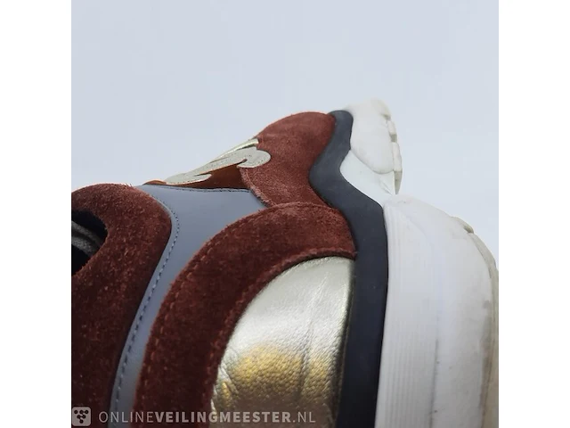 Paar sneakers, maat 37 chanel, g34052 - afbeelding 2 van  11