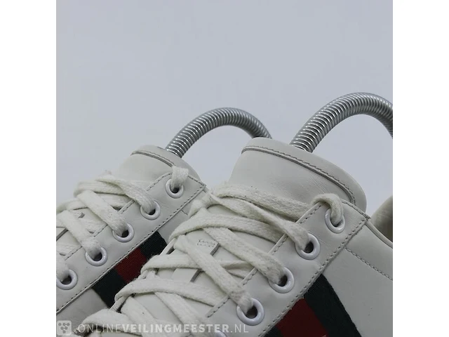 Paar sneakers, maat 37 gucci, 611696 - afbeelding 6 van  11