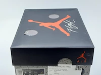 Paar sneakers, maat 38 1/2 air jordan, womans air jordan 4 retro sp cv9388-100 - afbeelding 24 van  30