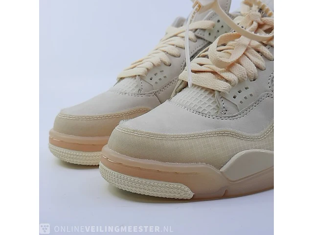 Paar sneakers, maat 38 1/2 air jordan, womans air jordan 4 retro sp cv9388-100 - afbeelding 23 van  30
