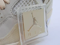 Paar sneakers, maat 38 1/2 air jordan, womans air jordan 4 retro sp cv9388-100 - afbeelding 28 van  30