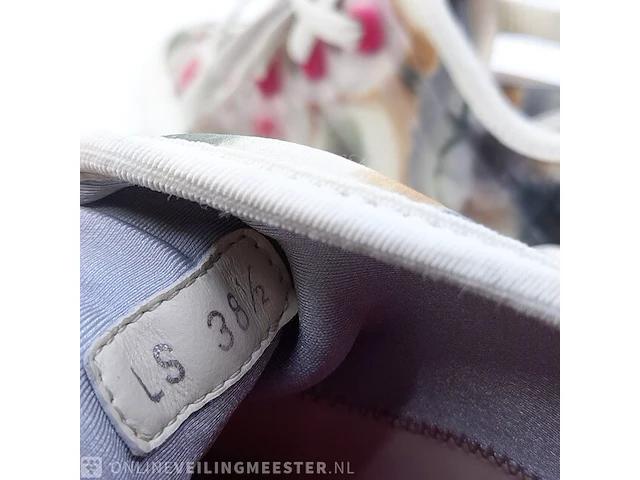 Paar sneakers, maat 38 1/2 dior - afbeelding 9 van  10