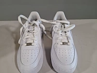 Paar sneakers, maat 38 1/2, nike, air force 1 fv5951-111 - afbeelding 4 van  6