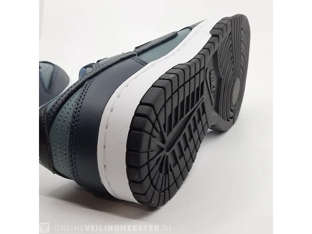 Paar sneakers, maat 38 1/2 nike, dunk low retro pm dr9705-300 - afbeelding 10 van  10