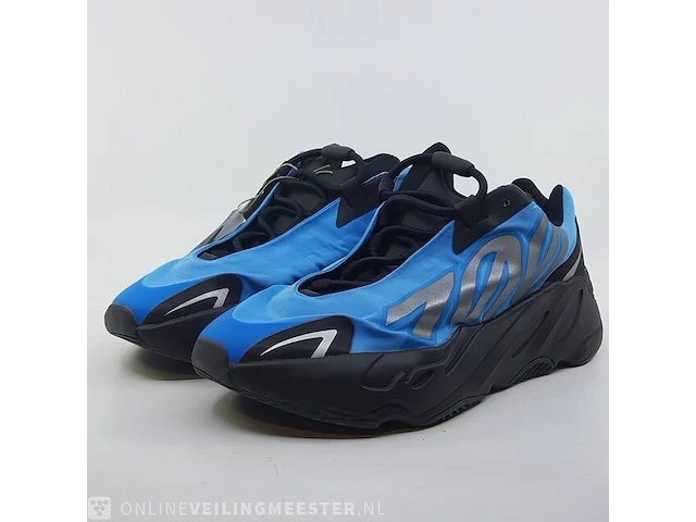 Paar sneakers, maat 38 adidas, 700 mnvn gz3079 - afbeelding 1 van  10
