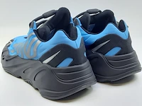 Paar sneakers, maat 38 adidas, 700 mnvn gz3079 - afbeelding 7 van  10