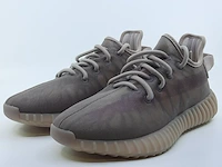 Paar sneakers, maat 38 adidas, yeezy boost 350 v2 gw2871 - afbeelding 1 van  8
