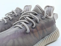 Paar sneakers, maat 38 adidas, yeezy boost 350 v2 gw2871 - afbeelding 3 van  8