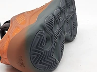 Paar sneakers, maat 39 1/3, yzy 700 v3 gy4109 - afbeelding 11 van  11